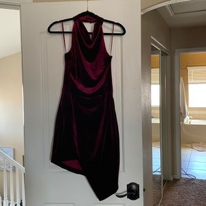 Elliatt Burgundy Crushed Velvet Halter Mini Dress